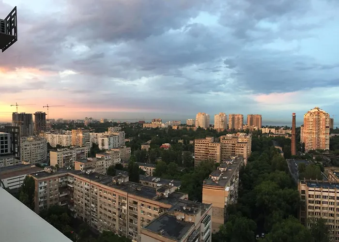 видовая у парка победы *