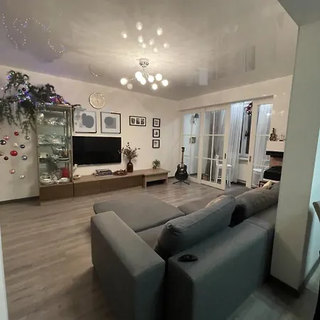 видовая у парка победы Apartment